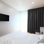 Apartment Vidfort шевченка 42а *