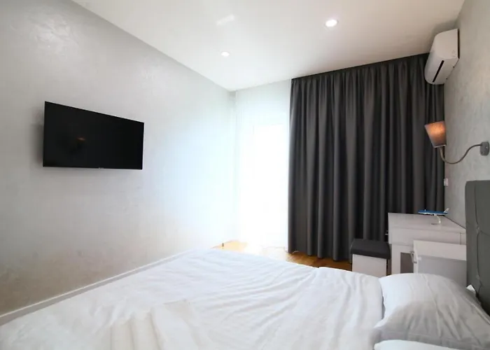 Apartamento Vidfort шевченка 42а *