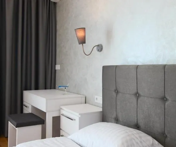 Daire Vidfort шевченка 42а Lviv